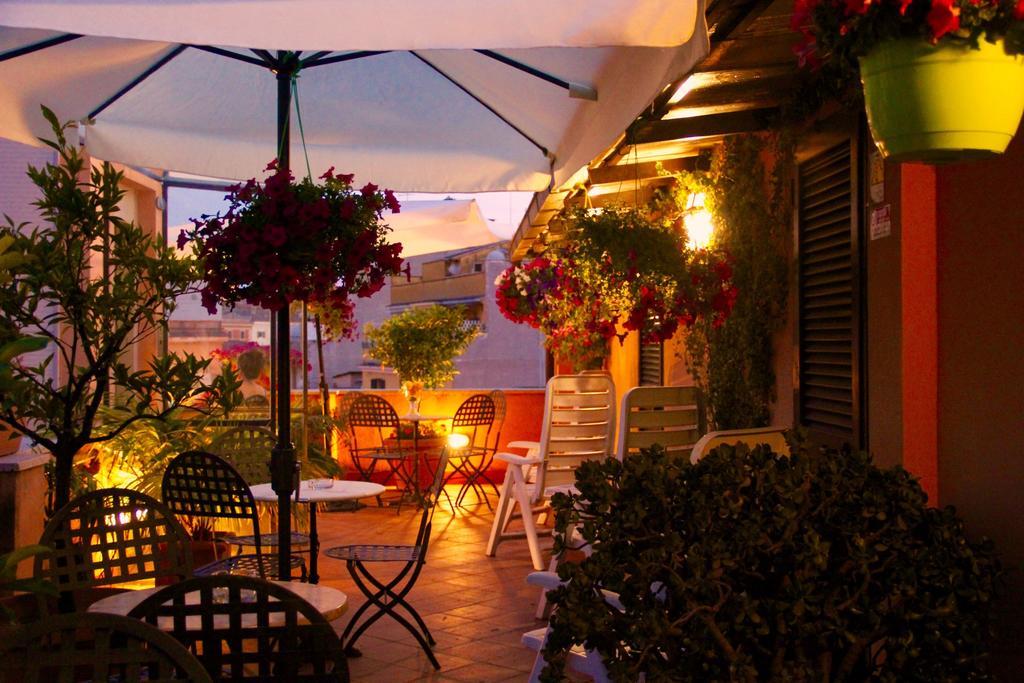 Hotel Novecento Roma Exterior foto
