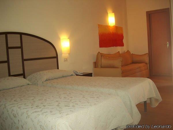 Hotel Novecento Roma Quarto foto